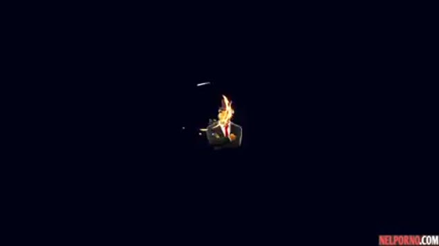 Lichtblonde Russin probeert de pik van de buurman