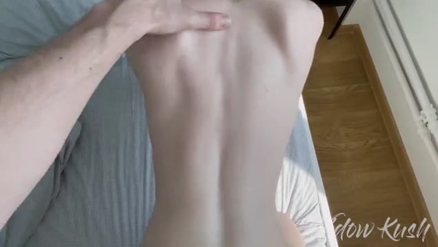 Mijn vriendin kwam net op tijd, dus ik hoefde niet te masturberen!